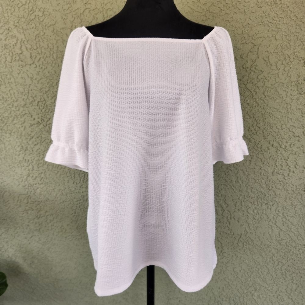 NWT Textured White Blouse